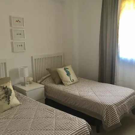 Townhouse In - Sea View Marbella